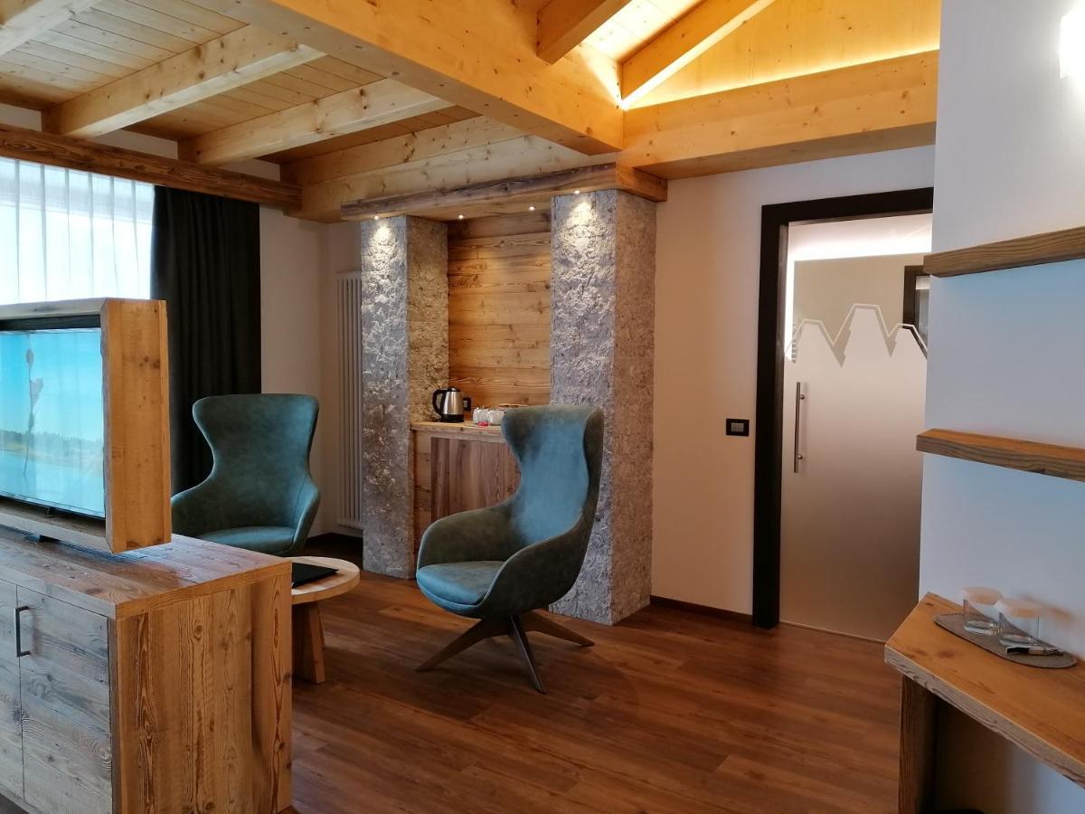 تيزيرو Dolomites B&B - Suites, Apartments And Spa المظهر الخارجي الصورة