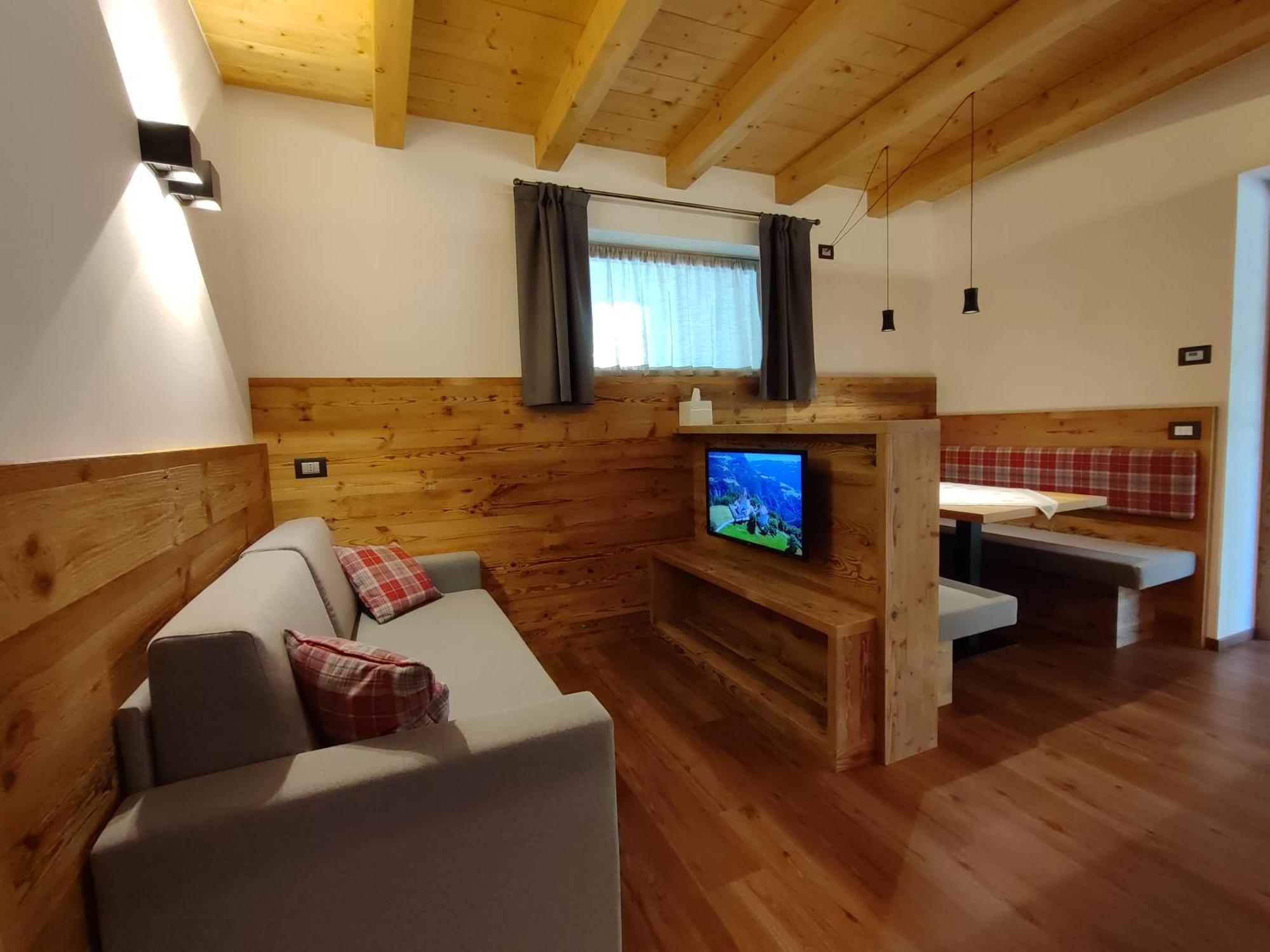 تيزيرو Dolomites B&B - Suites, Apartments And Spa المظهر الخارجي الصورة