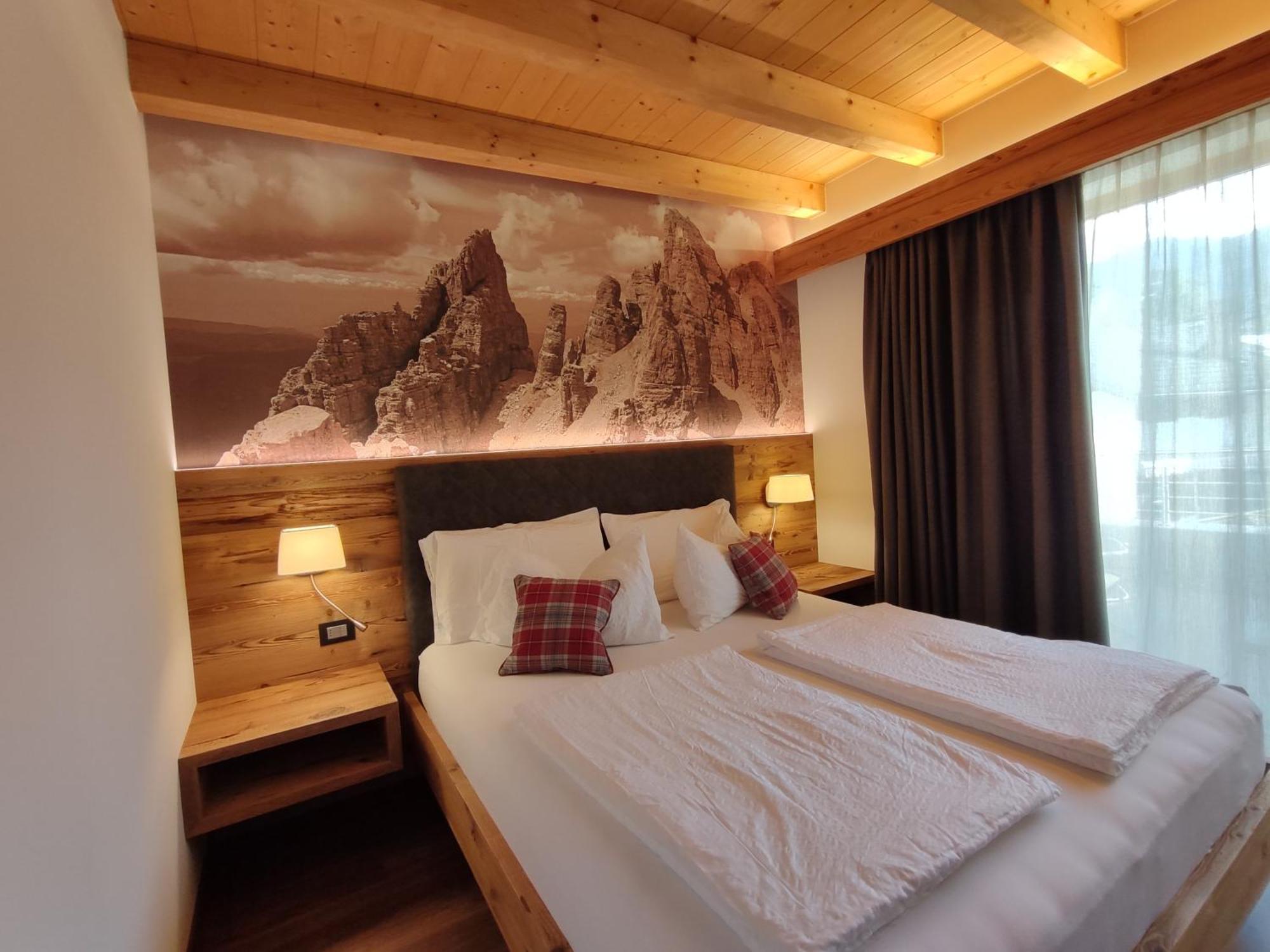 تيزيرو Dolomites B&B - Suites, Apartments And Spa المظهر الخارجي الصورة